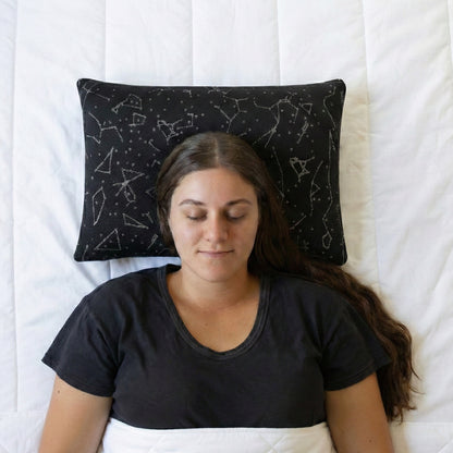 female back sleeper on hybrid buckwheat pillow